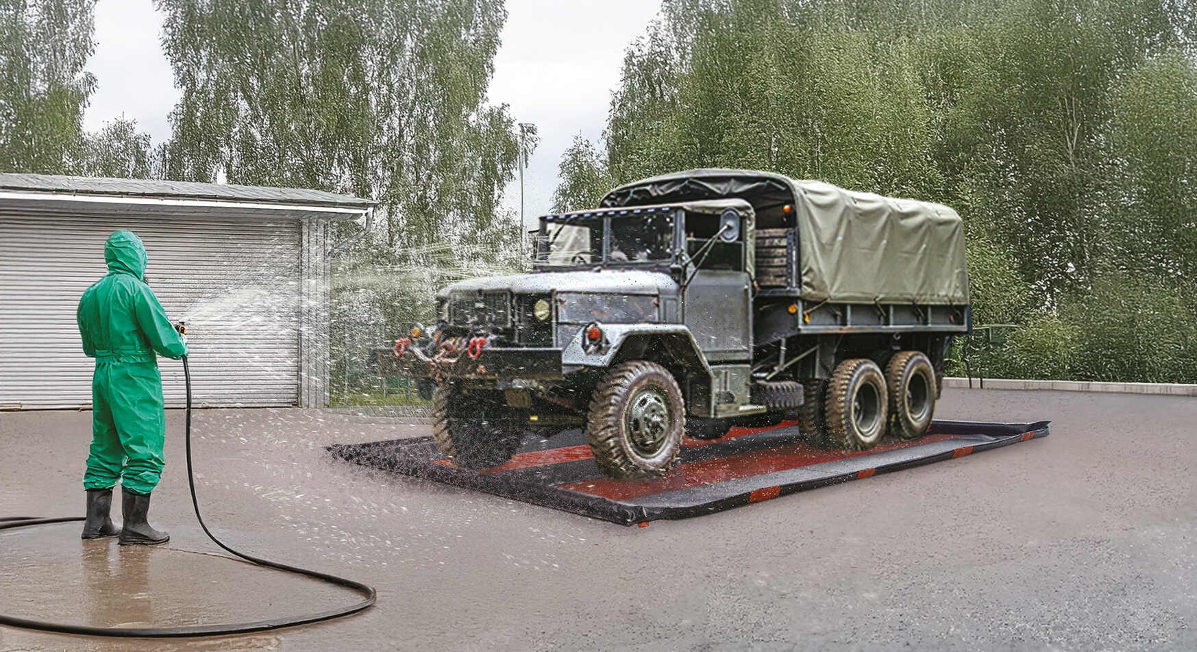 Decontamination mat